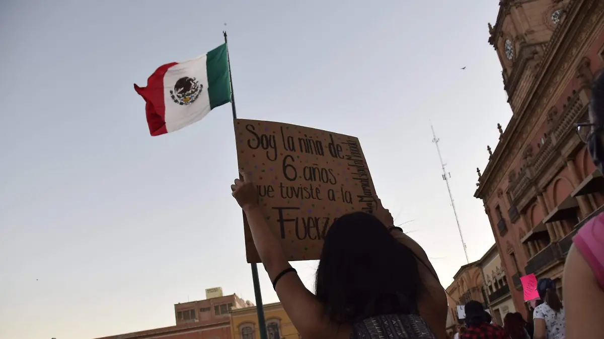 f carmona atencion a mujeres victima de violencia (5)